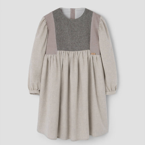 Popelin dress sand with panels || 46.2