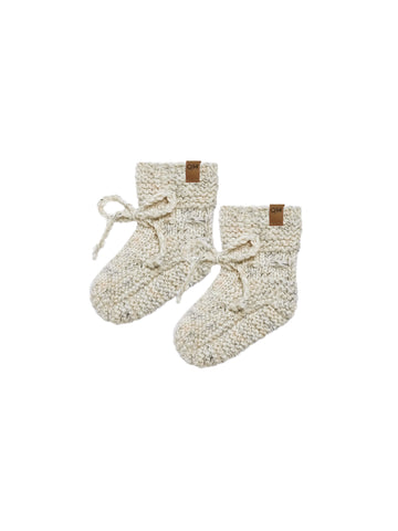 QUINCY MAE SPECKLED KNIT BOOTIES | NATURAL